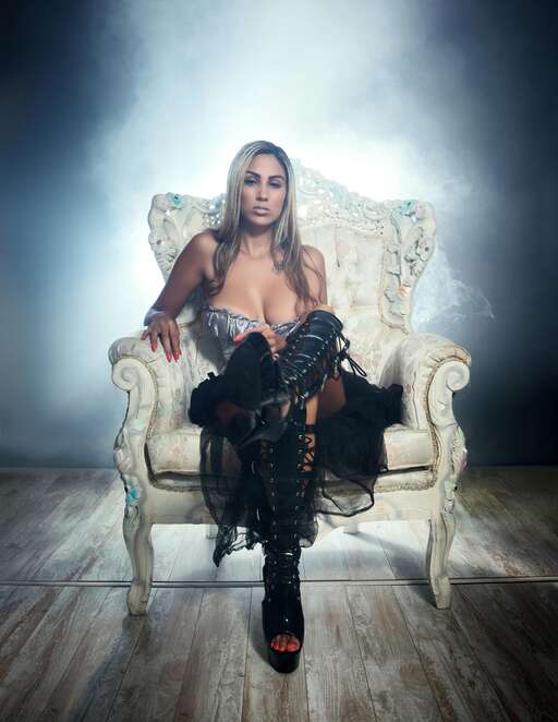 גלו את סודות עיסוי אירוטי: הנאה מושלמת לגוף ולנפש גלו את סודות עיסוי אירוטי: הנאה מושלמת לגוף ולנפש